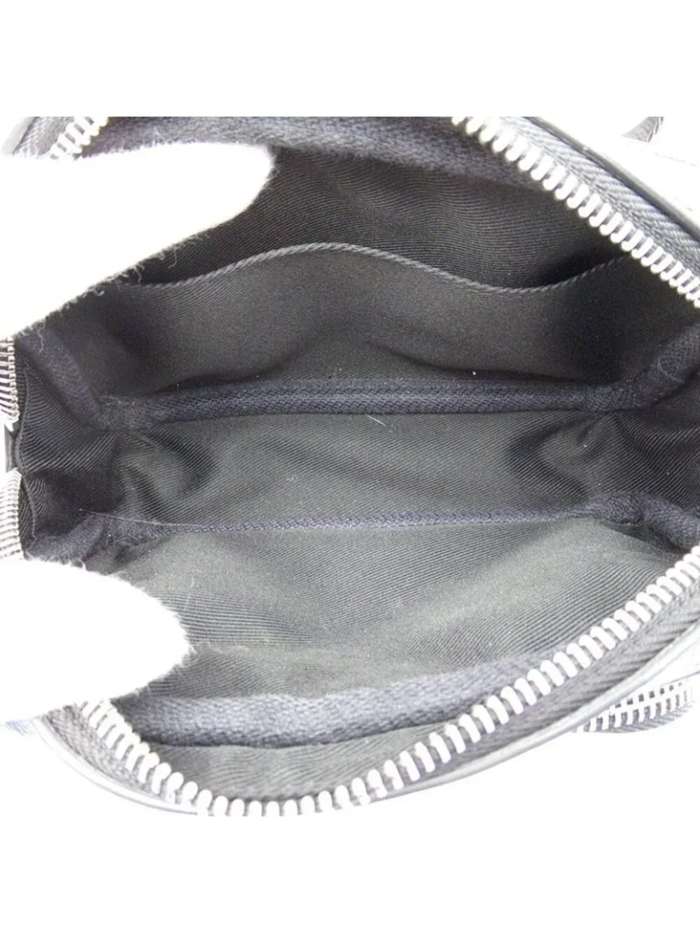 Louis Vuitton Outdoor Pochette Taigarama Monogram Eclipse Shoulder Bag Noir